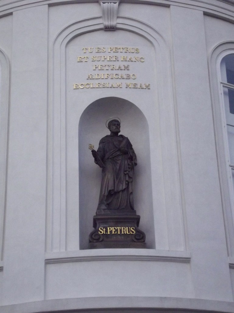 seeing Prague | Lynnette Therese