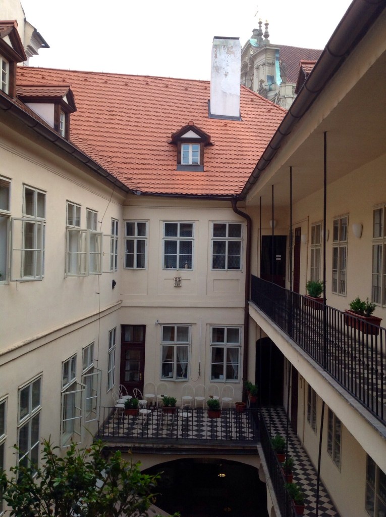seeing Prague | Lynnette Therese