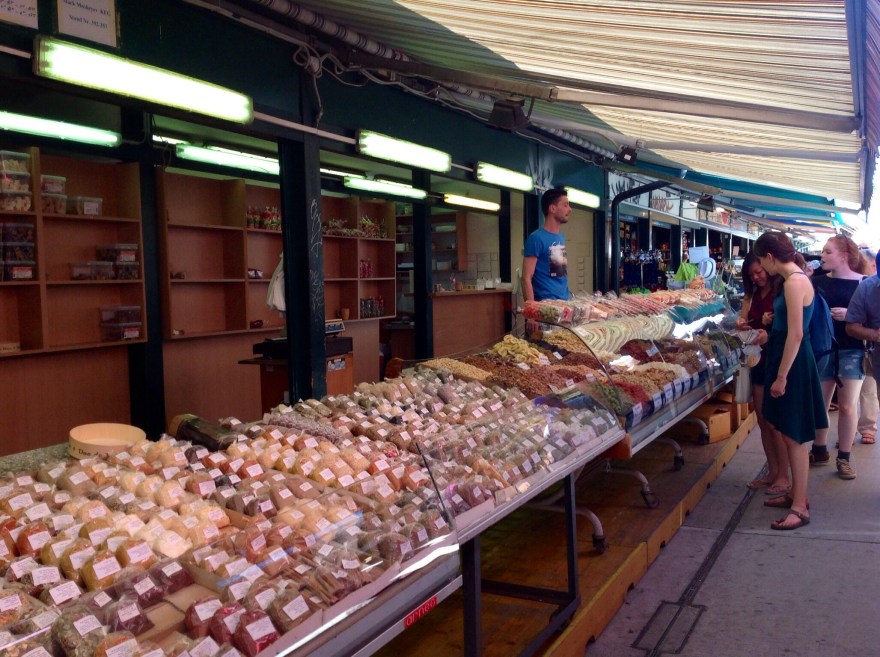 seeing Vienna | Lynnette Therese